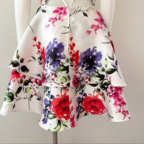 DEAR MOON Spaghetti Strap V-Neck Floral Print Strappy Back Fit & Flare Dress NWT - Picture 4 of 14